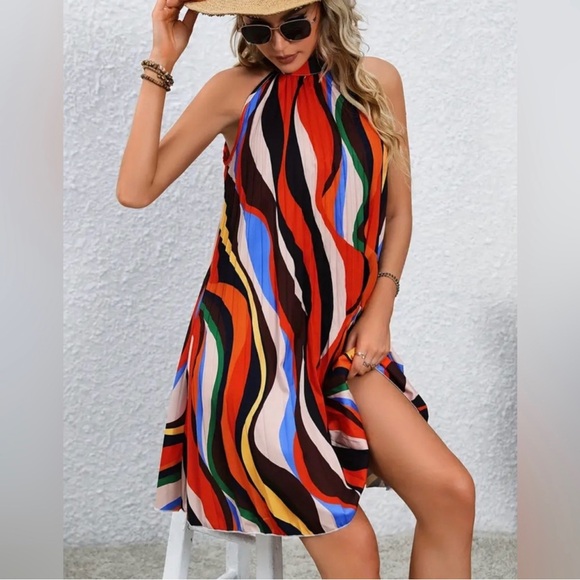 Striped Pleated Halter Neck Dress, Elegant Sleeveless Dress - Picture 3 of 6